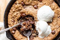 Gluten-Free Oatmeal Chocolate Chip Skillet Delight
