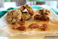 Hearty Gluten Free Oatmeal Pecan Delights