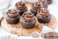 Irresistible Gluten-Free Chocolate Zucchini Cupcakes with Dreamy Paleo Chocolate Frosting