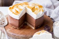 Paleo Gluten Free Dairy Free No Bake Smores Cheesecake