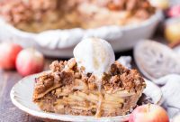 The Perfect Paleo Vegan Gluten Free Apple Crumble