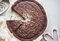 Velvet Vegan Gluten-Free Peppermint Chocolate Pie