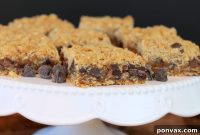 Gooey Caramel Oat Bars