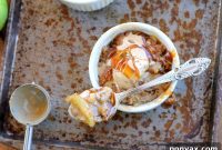 Decadent Gluten-Free Caramel Apple Crumble