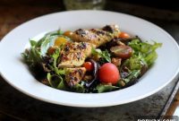 Vibrant Baby Greens with Roasted Garlic Basil Dressing