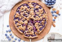 Wholesome Gluten-Free Vegan Blueberry Crisp Tart with Oat Crust