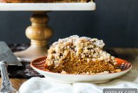 Spiced Pumpkin Crumb Cake