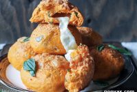 Tomato Basil Cheese Swirls