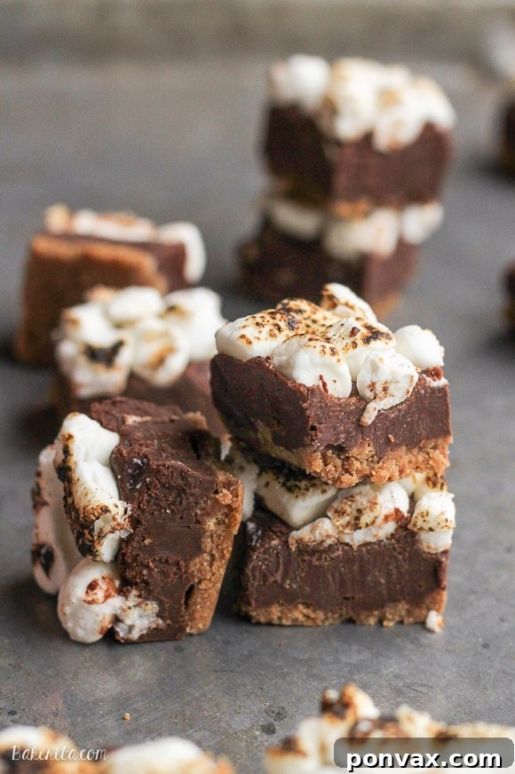 Campfire S'mores Fudge 2 This S'mores Fudge only takes 15 minutes and six ingredients to prep - no baking required! This quick and easy fudge recipe is a no-mess way to enjoy s'mores.