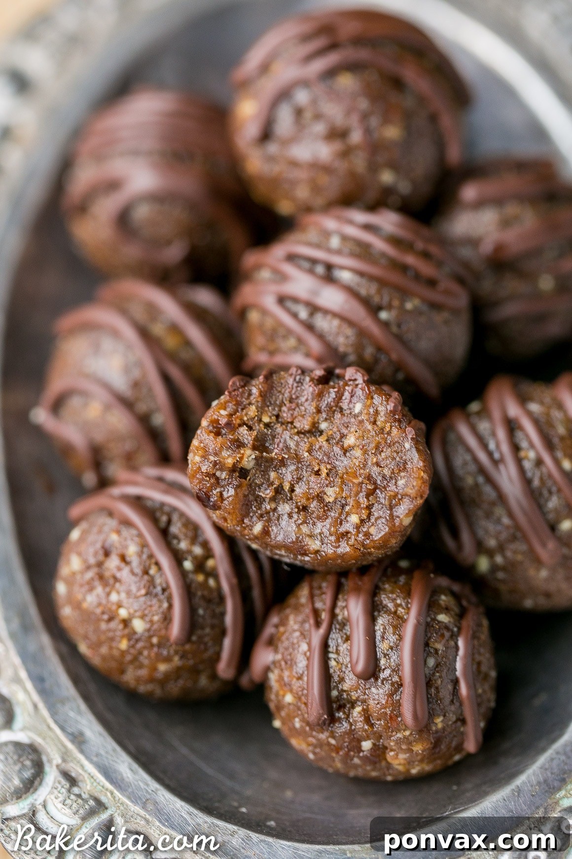 No-Bake Gingerbread Power Bites Paleo Vegan 6 Stack of Gingerbread Energy Bites, perfect for breakfast, snacks, or a healthy holiday dessert