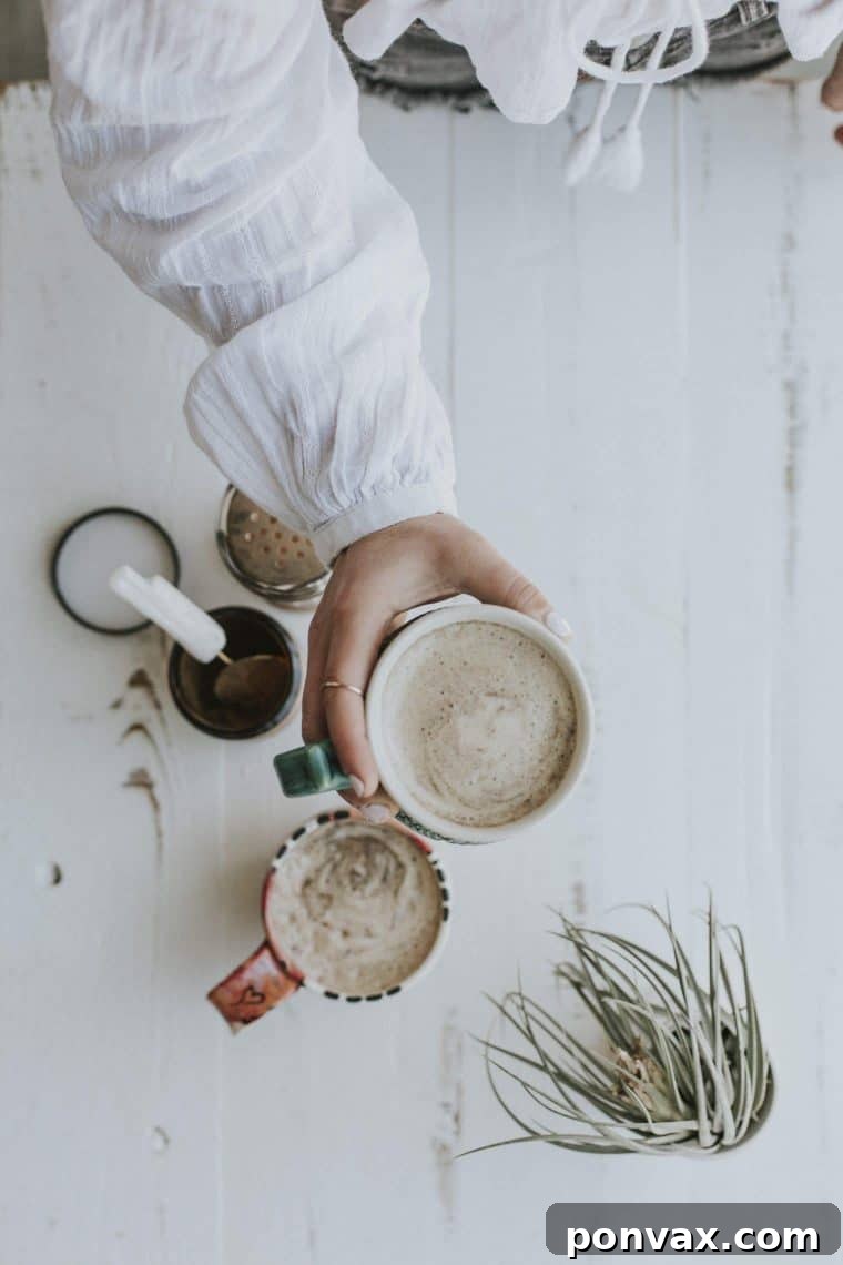 Mushroom Coffee Mocha recipe with adaptogenic mushrooms, providing an energizing and delicious alternative to regular coffee.