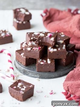 Easy Chocolate Peppermint Fudge Recipe Card Image