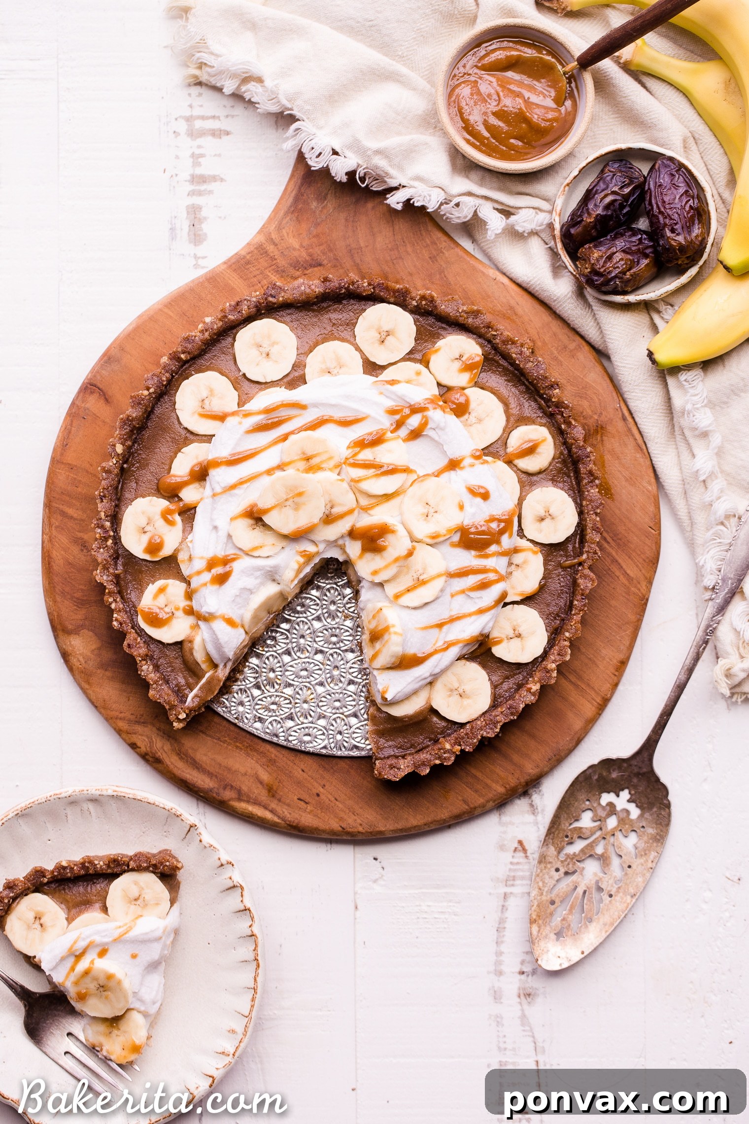 Dreamy Vegan No-Bake Banana Caramel Tart 2 This No Bake Banana Caramel Tart is similar to a classic Banoffee pie, but there's no baking necessary and it's sweetened entirely with dates! This healthy twist on a classic is sweet and scrumptious with a date caramel filling and coconut whipped cream on top. It's gluten-free, paleo, and vegan.