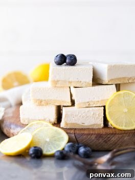 75+ Easy No-Bake Desserts and Sweet Treats 12 These No Bake Lemon Bars are incredibly smooth and creamy with a bright and tart lemon flavor. These gluten-free, paleo and vegan lemon bars come together quickly and easily in a blender.