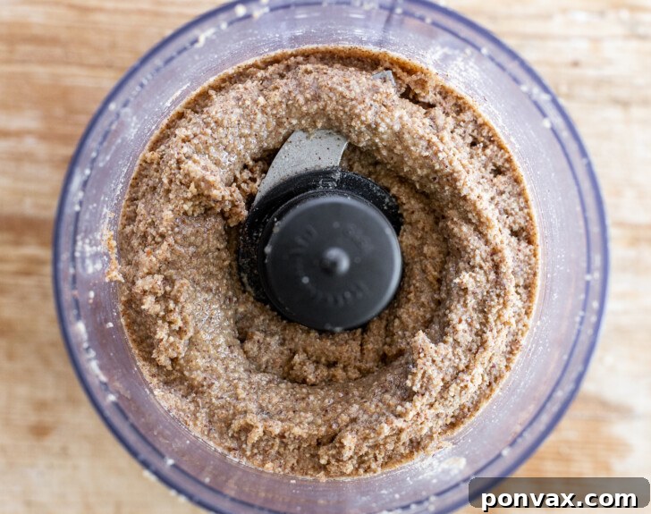 Fully smooth hazelnut butter